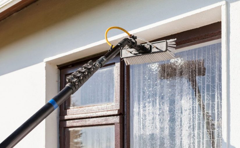 The Secret of Glass Door and Window Cleaning Like a Pro!